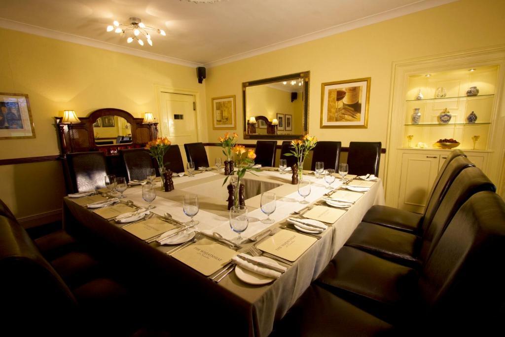 The Wheatsheaf Hotel And Restaurant Swinton  Kültér fotó