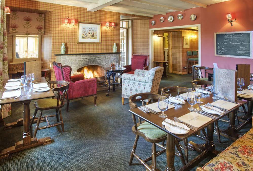 The Wheatsheaf Hotel And Restaurant Swinton  Kültér fotó