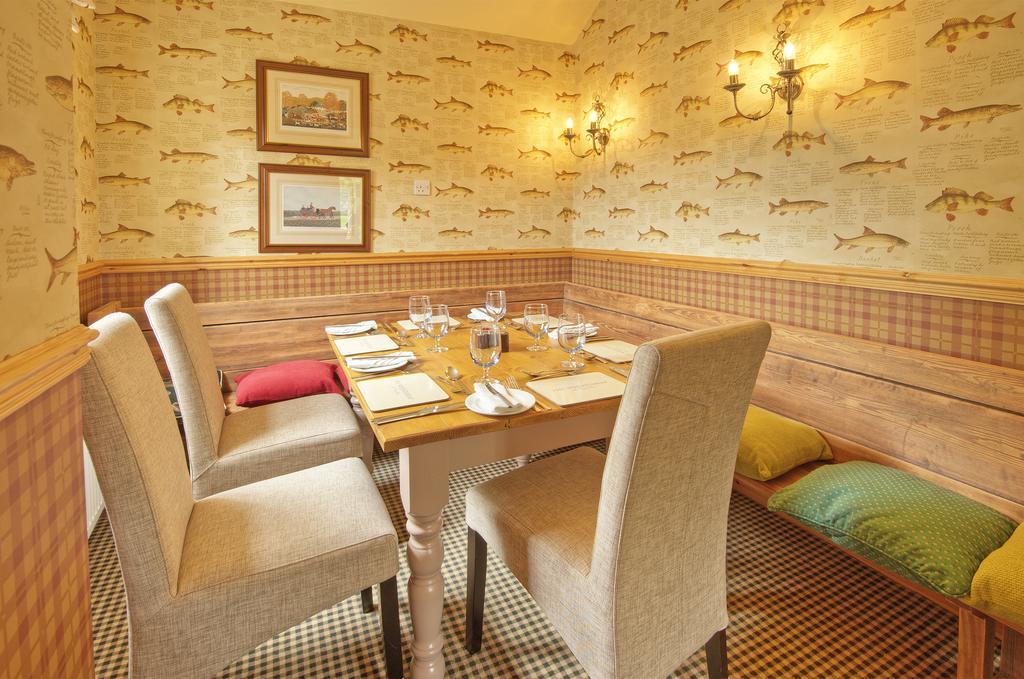 The Wheatsheaf Hotel And Restaurant Swinton  Kültér fotó